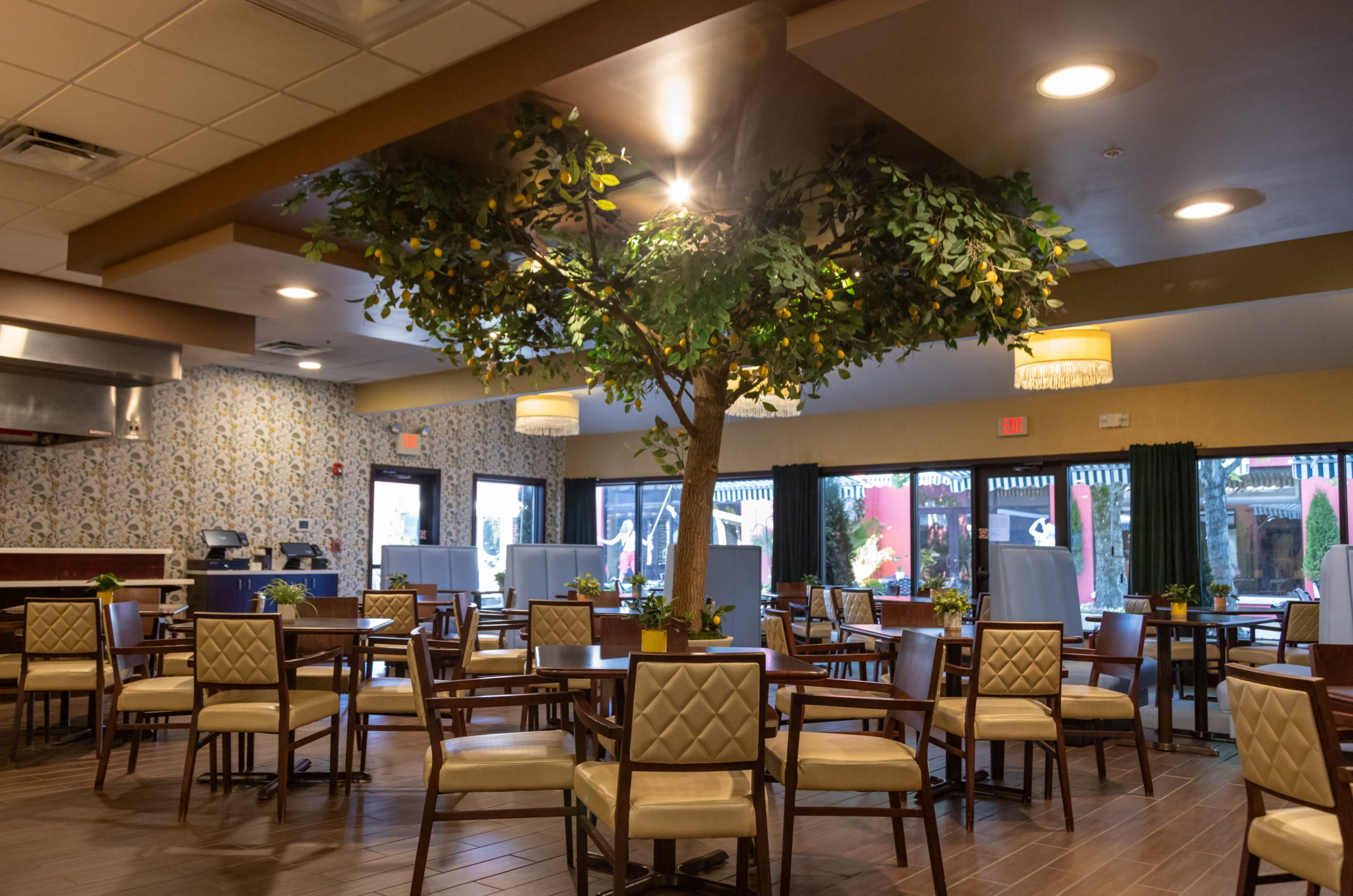 Limoncello Café inside The Ten Hotel in Gurnee